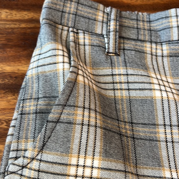 TILLYS- FULL TILT PLAID NEW SMALL PANTS PERFECT FOR FALL & WINTER CUFFED ANKLES - Picture 4 of 6